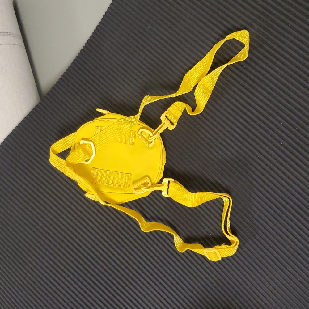 Tweety Backpack - Picture 2 of 4